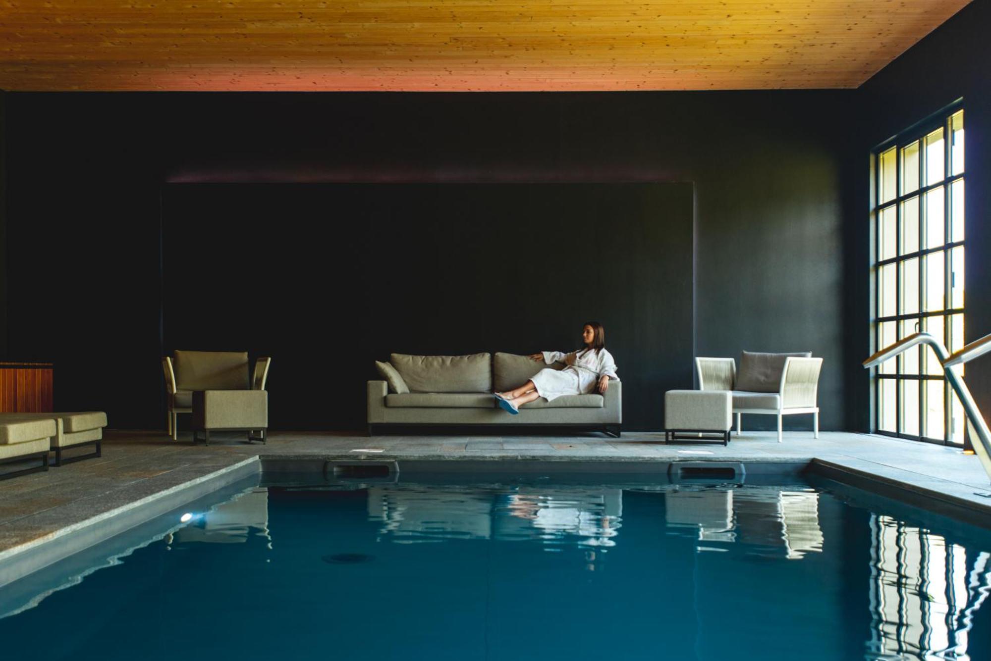 Reva Resort Monforte D'Alba Exterior photo