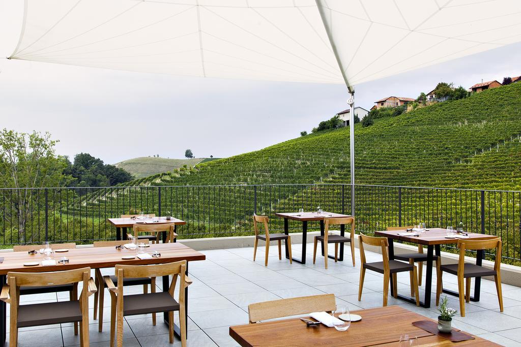 Reva Resort Monforte D'Alba Exterior photo